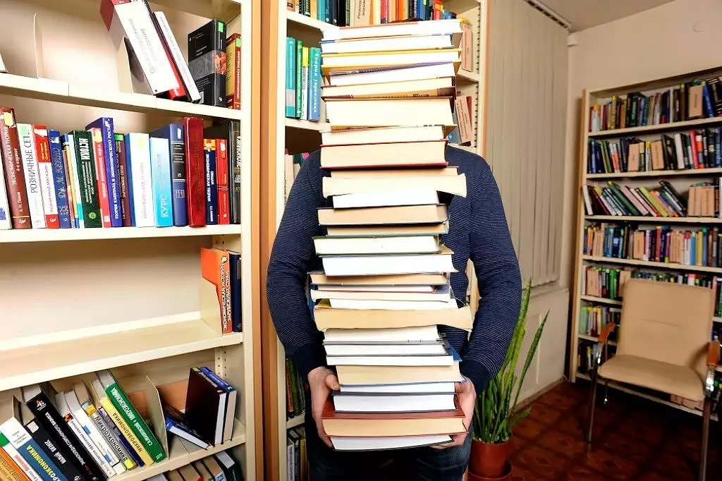 БЕРИ И ЧИТАЙ