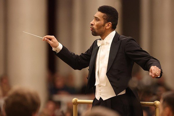 КРЕПКИЙ ОРЕШЕК