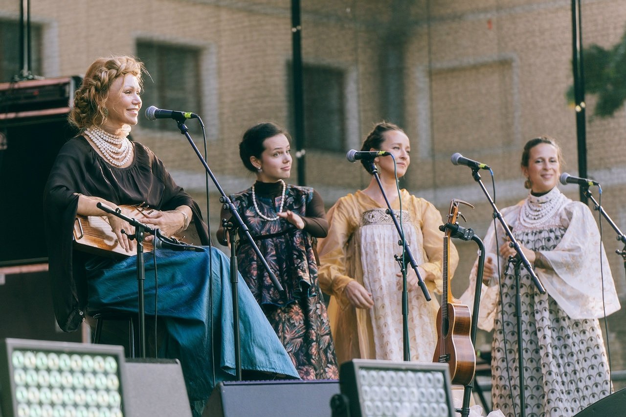 НЕ ЙОГА И НЕ ЯГА