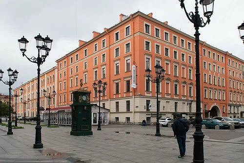 ЗОЩЕНКО, ОТЧЕГО ЭТО ТАК?